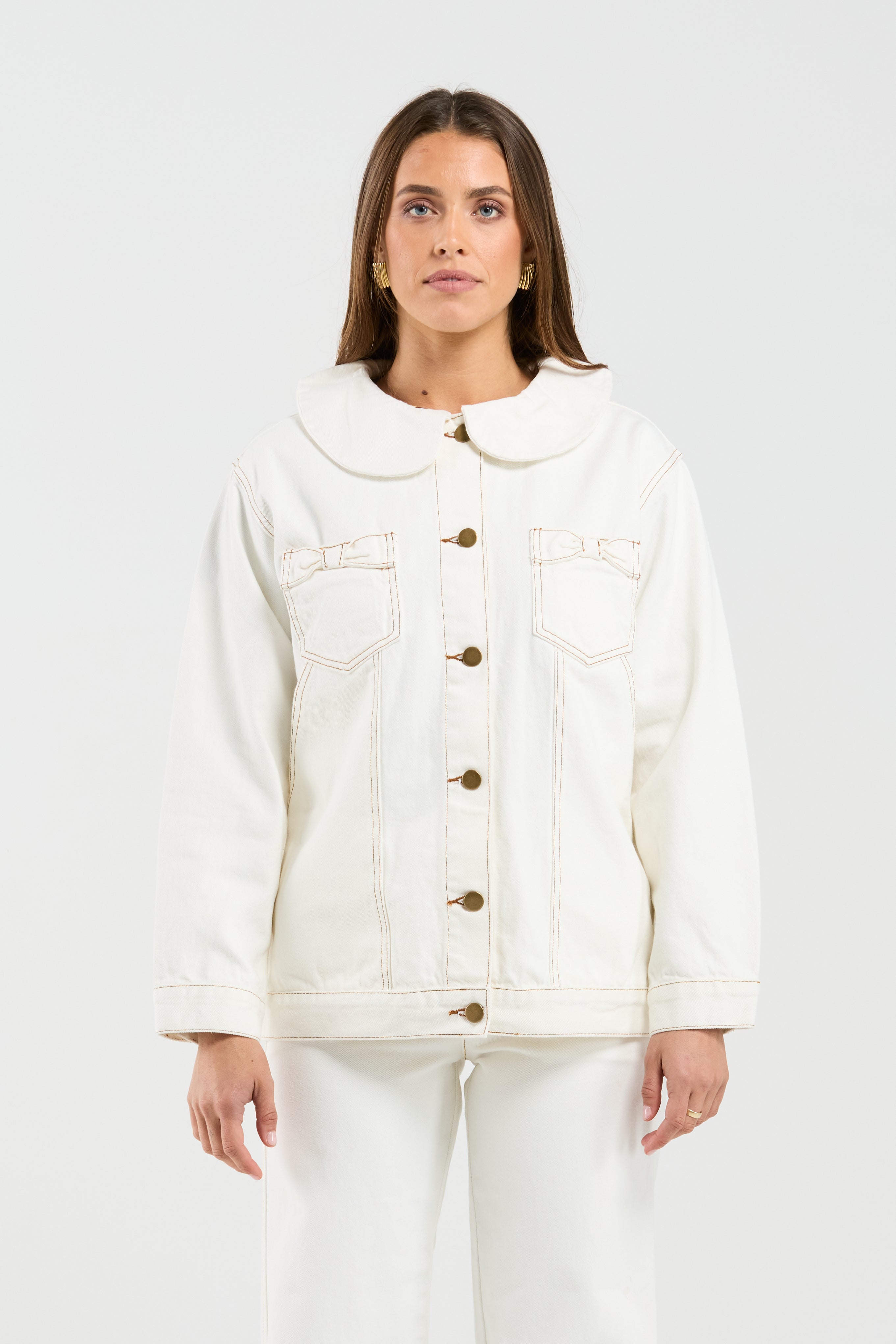 Bowtique Shacket - Off White