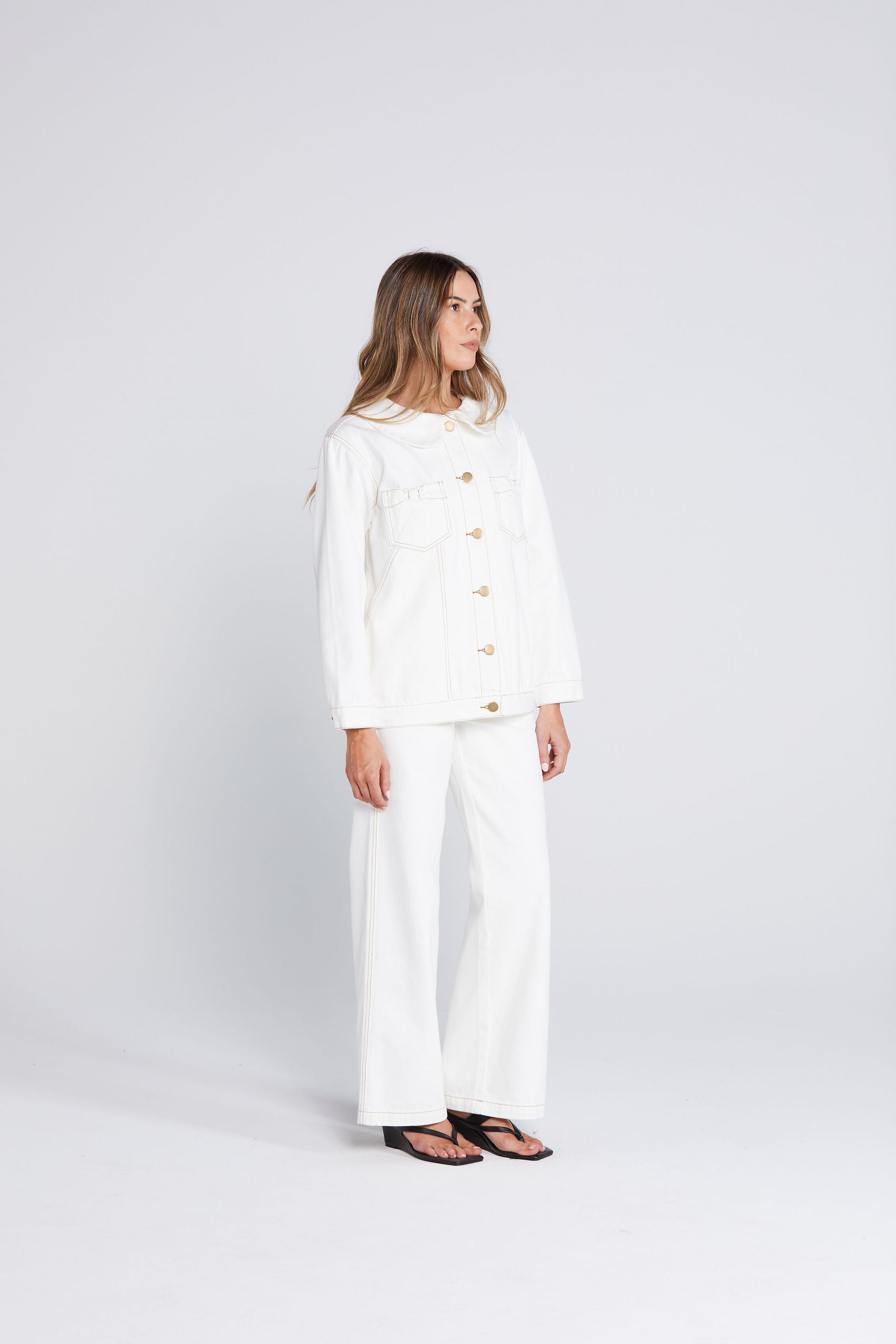 Bowtique Shacket - Off White