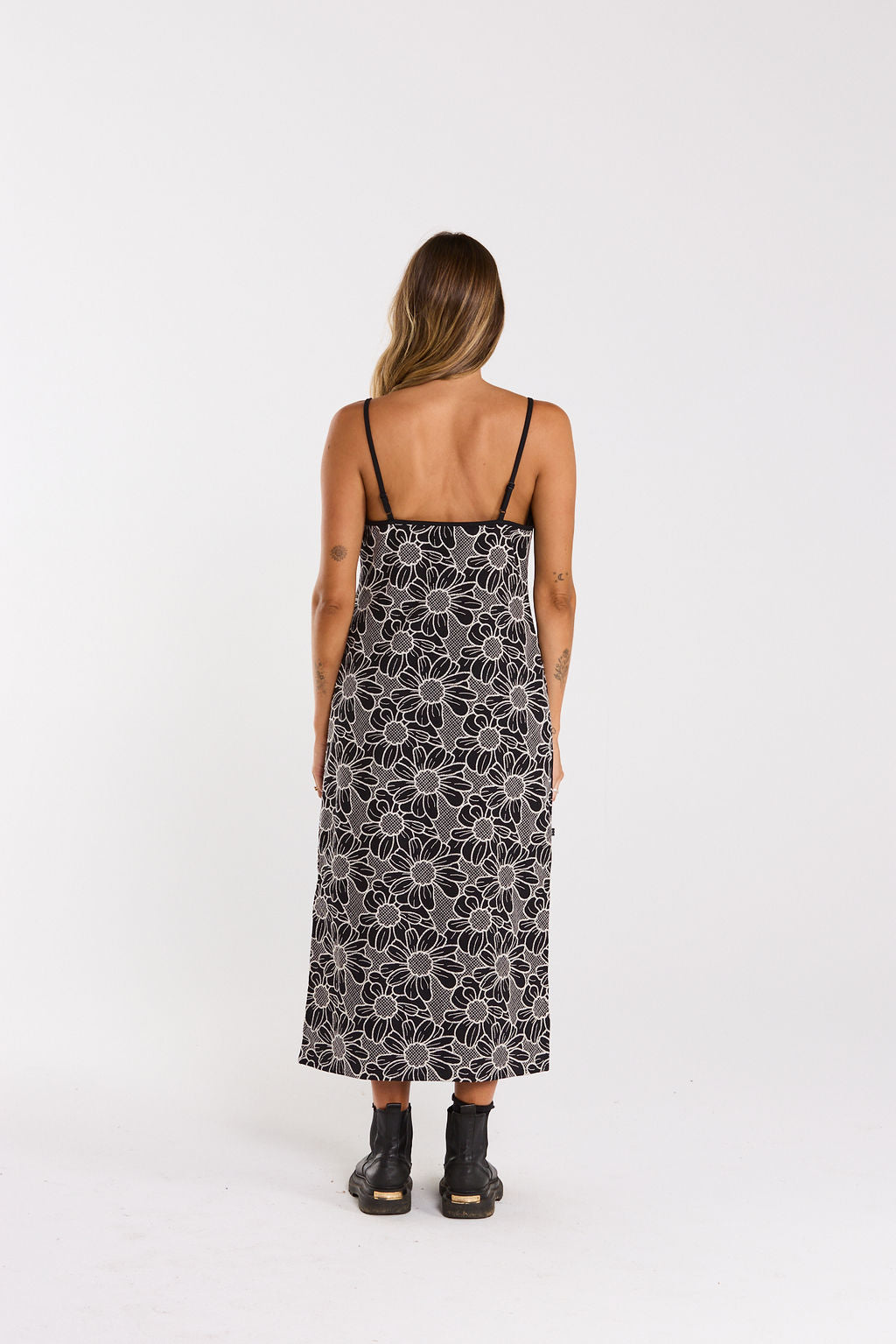 Coming Soon - Slink Dress - Black Daisy