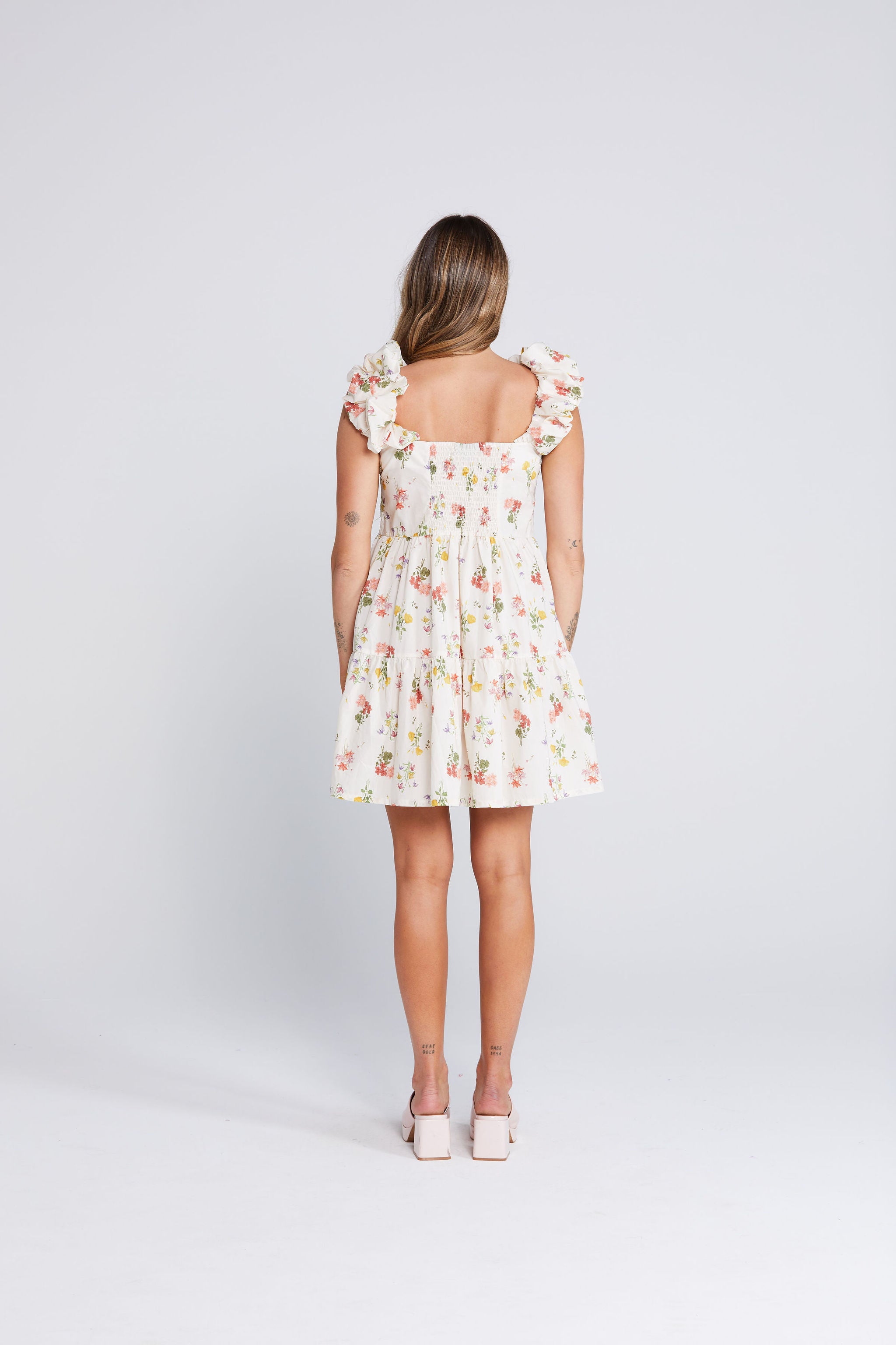 Zig Ruffle Dress - Summer Haven