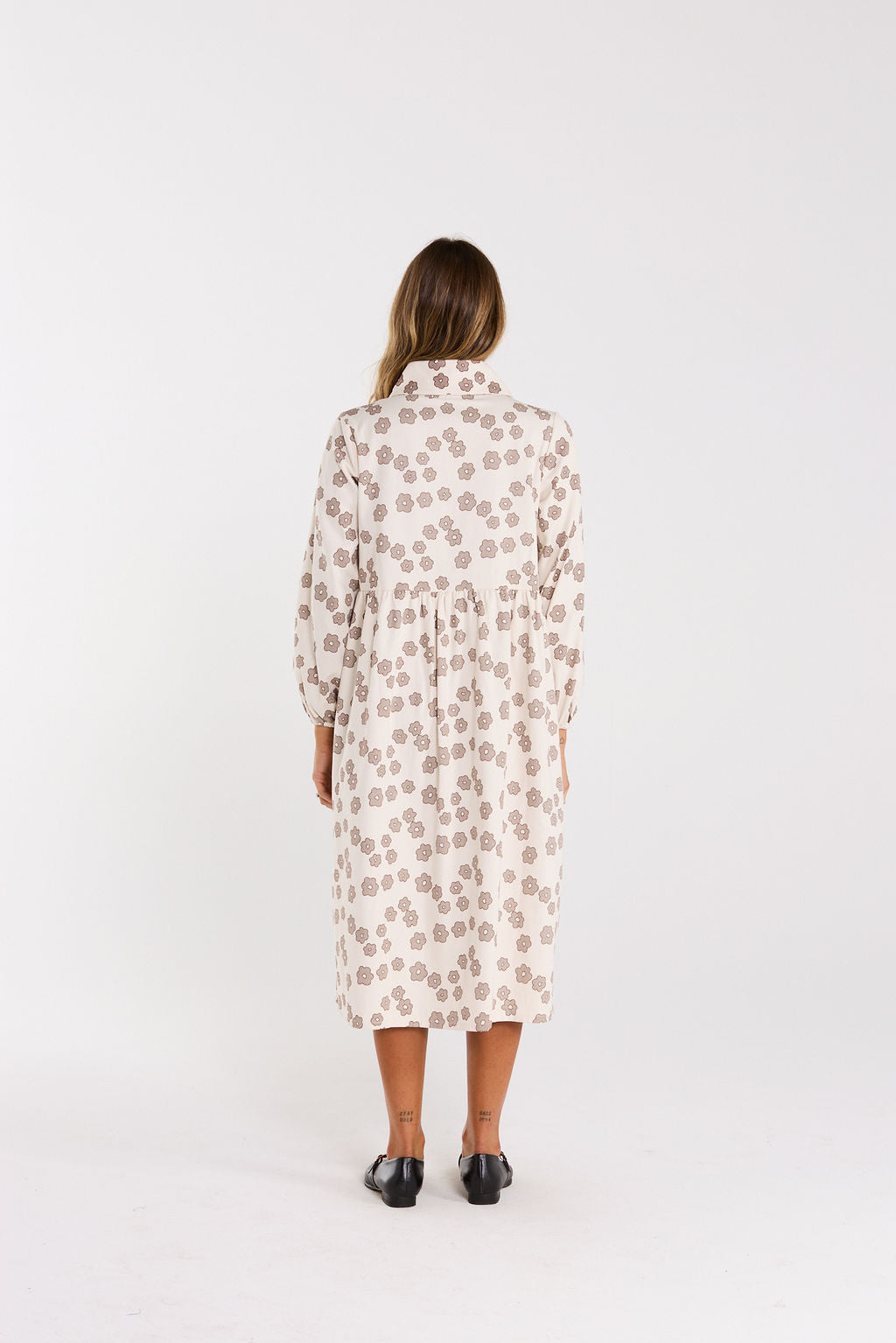 Aleah Dress - Latte Daisy