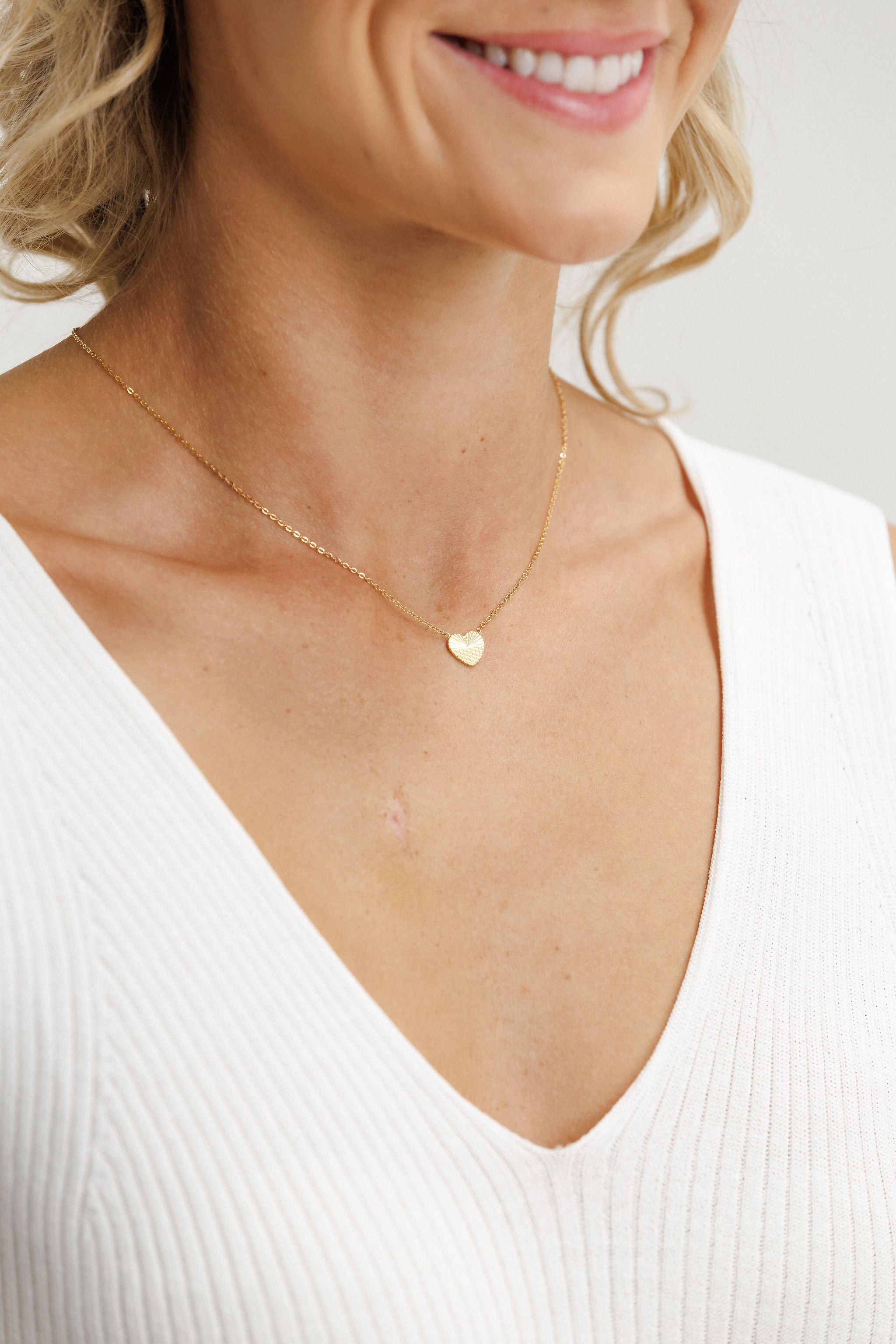 LULU NECKLACE | Gold
