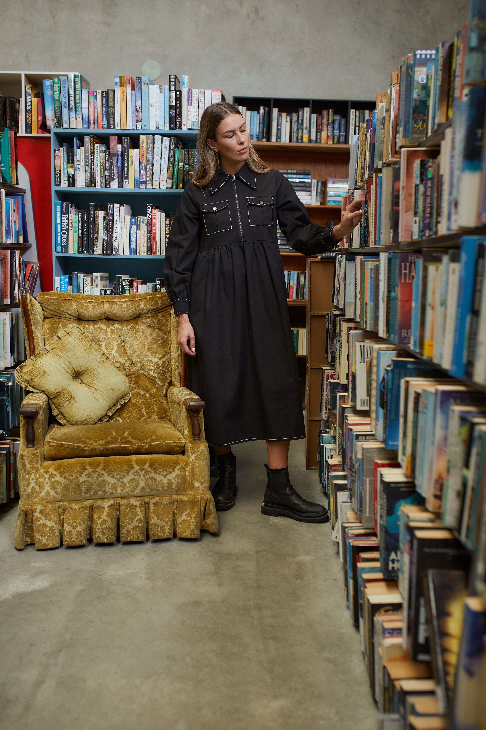 Delphi Dress - Black