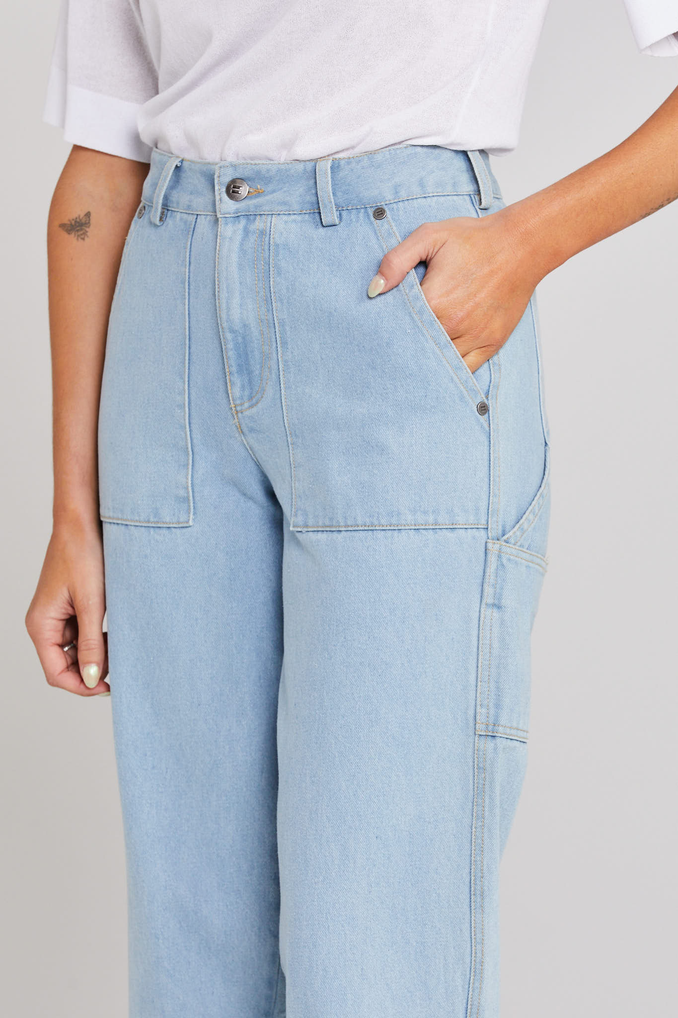 Helpful Jean - Stone Wash Denim