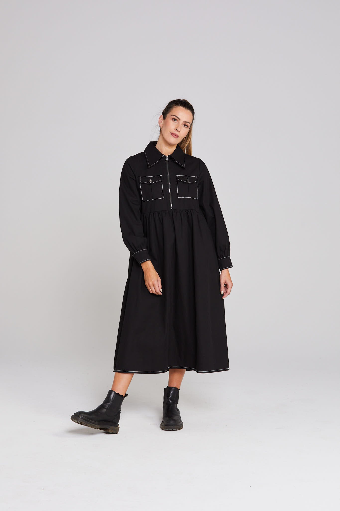 Delphi Dress - Black