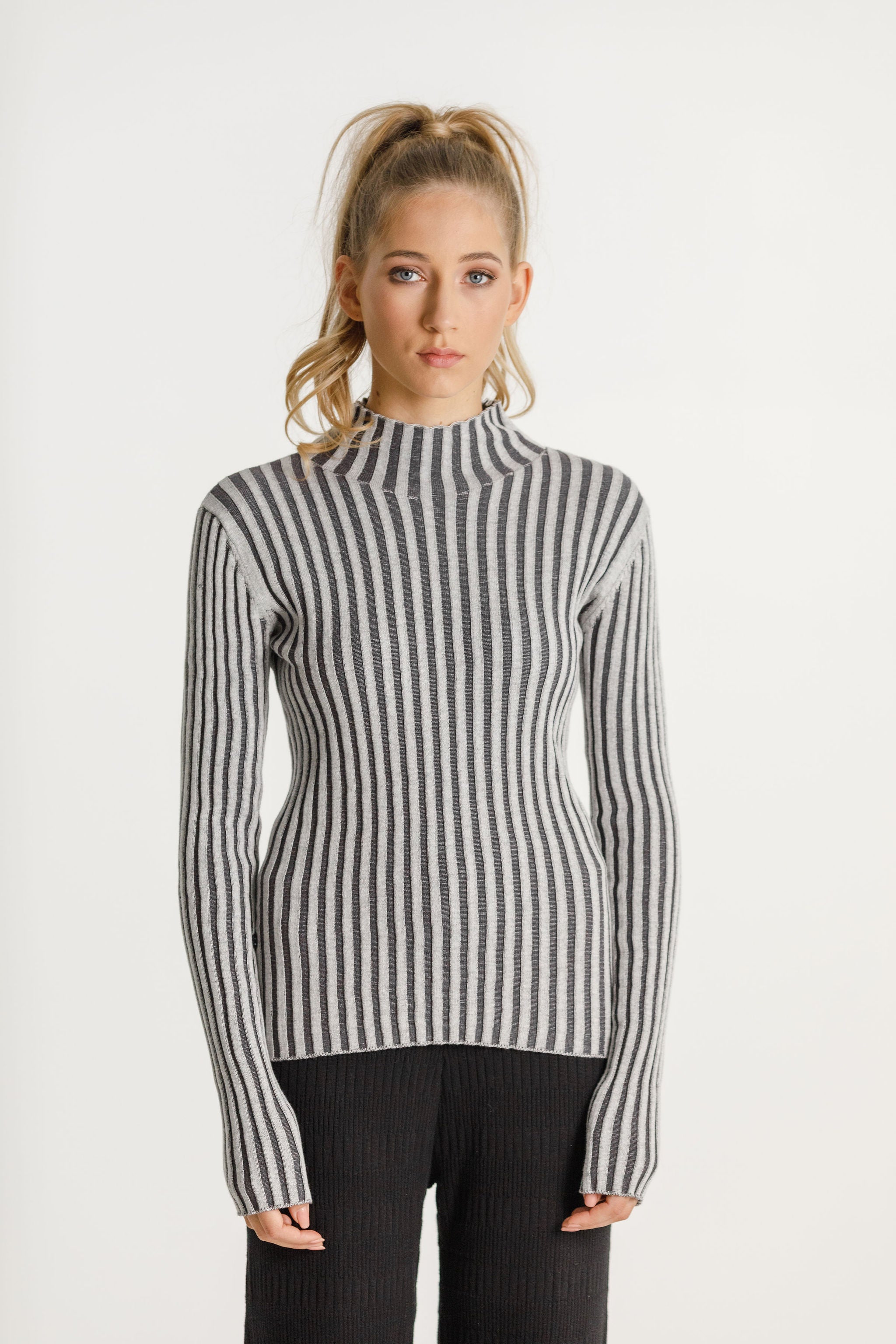 Turtle Neck - Black/Grey Stripe