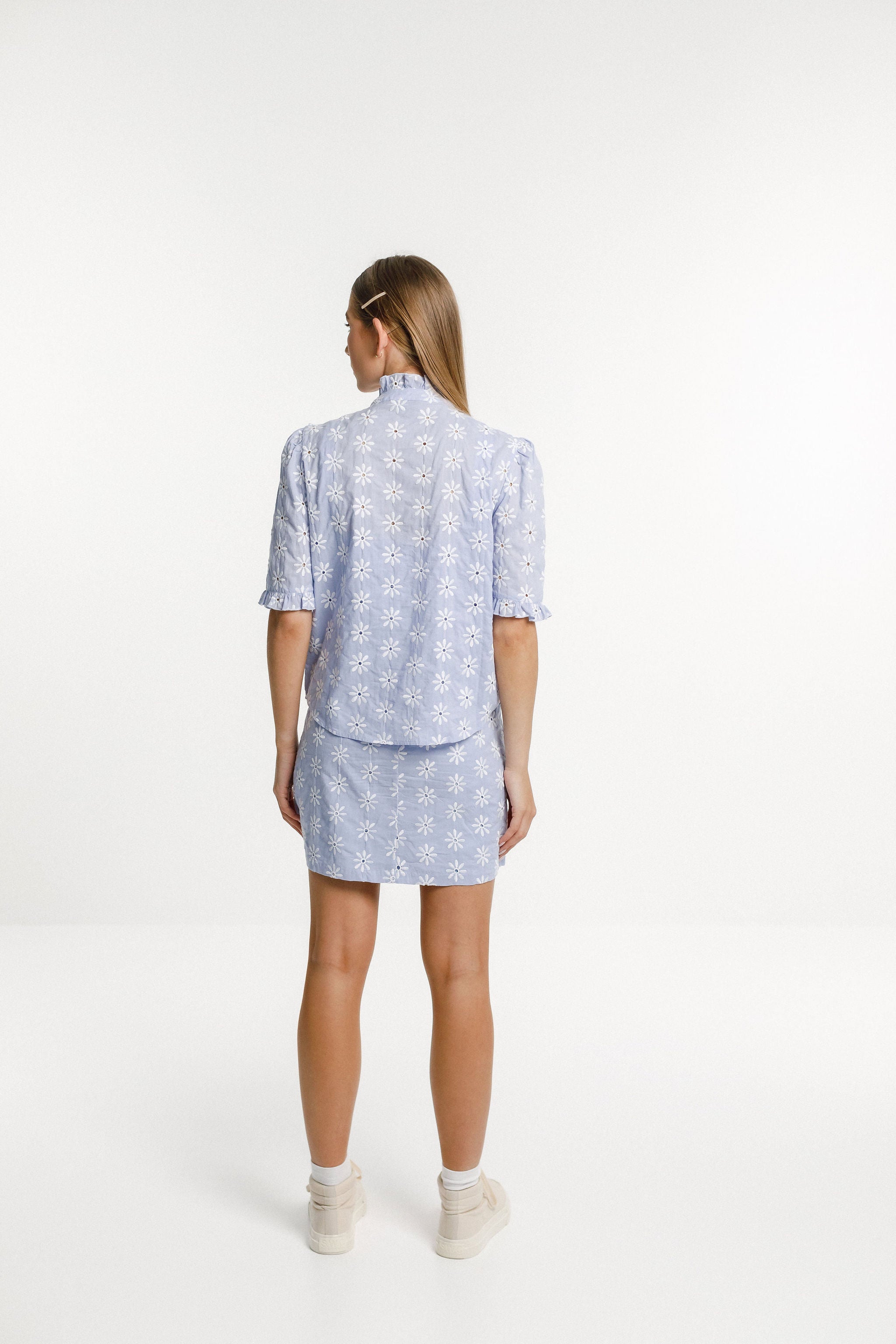 Brooklyn Top - Sky Blue Daisy