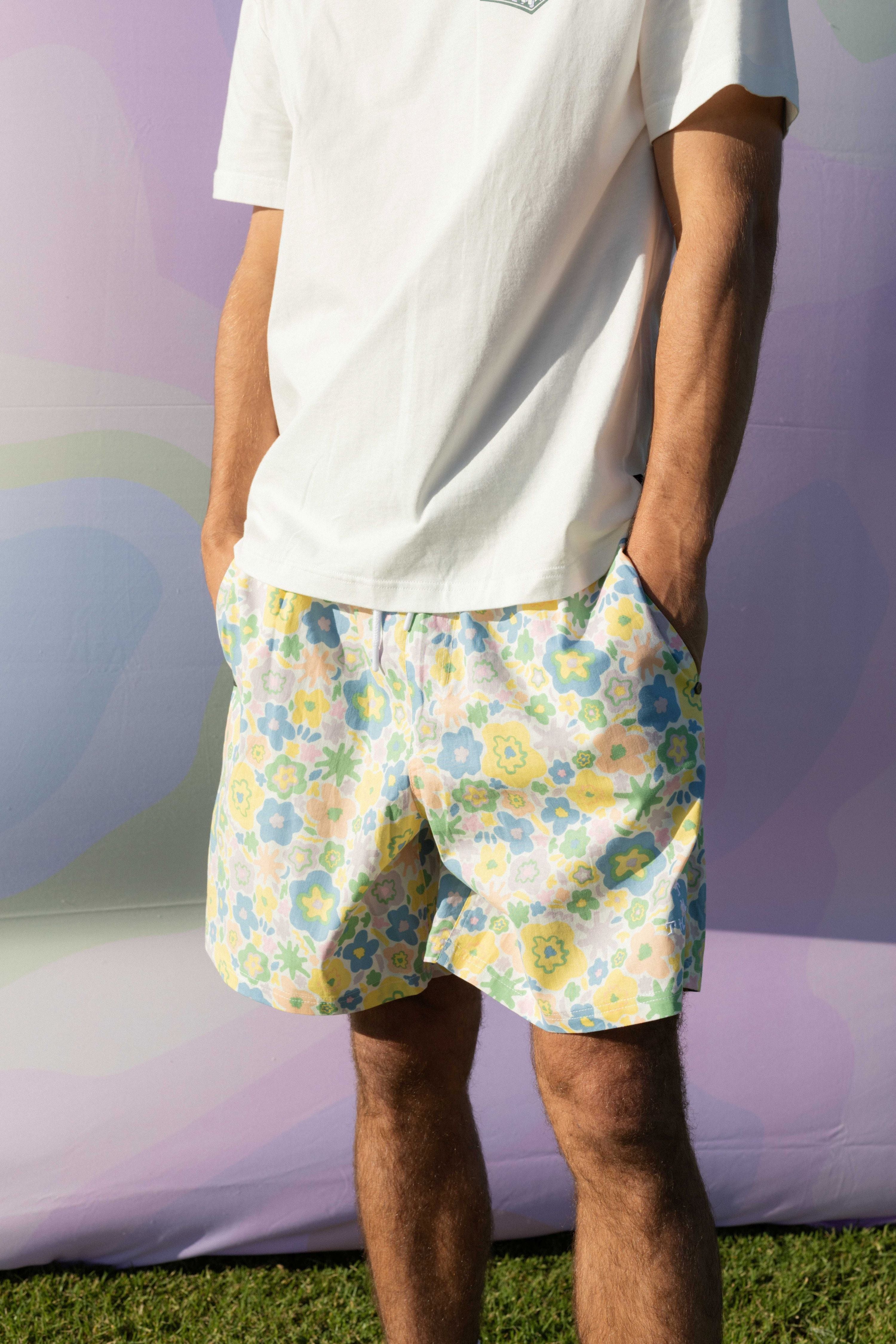 Voli Short - Paradise Print