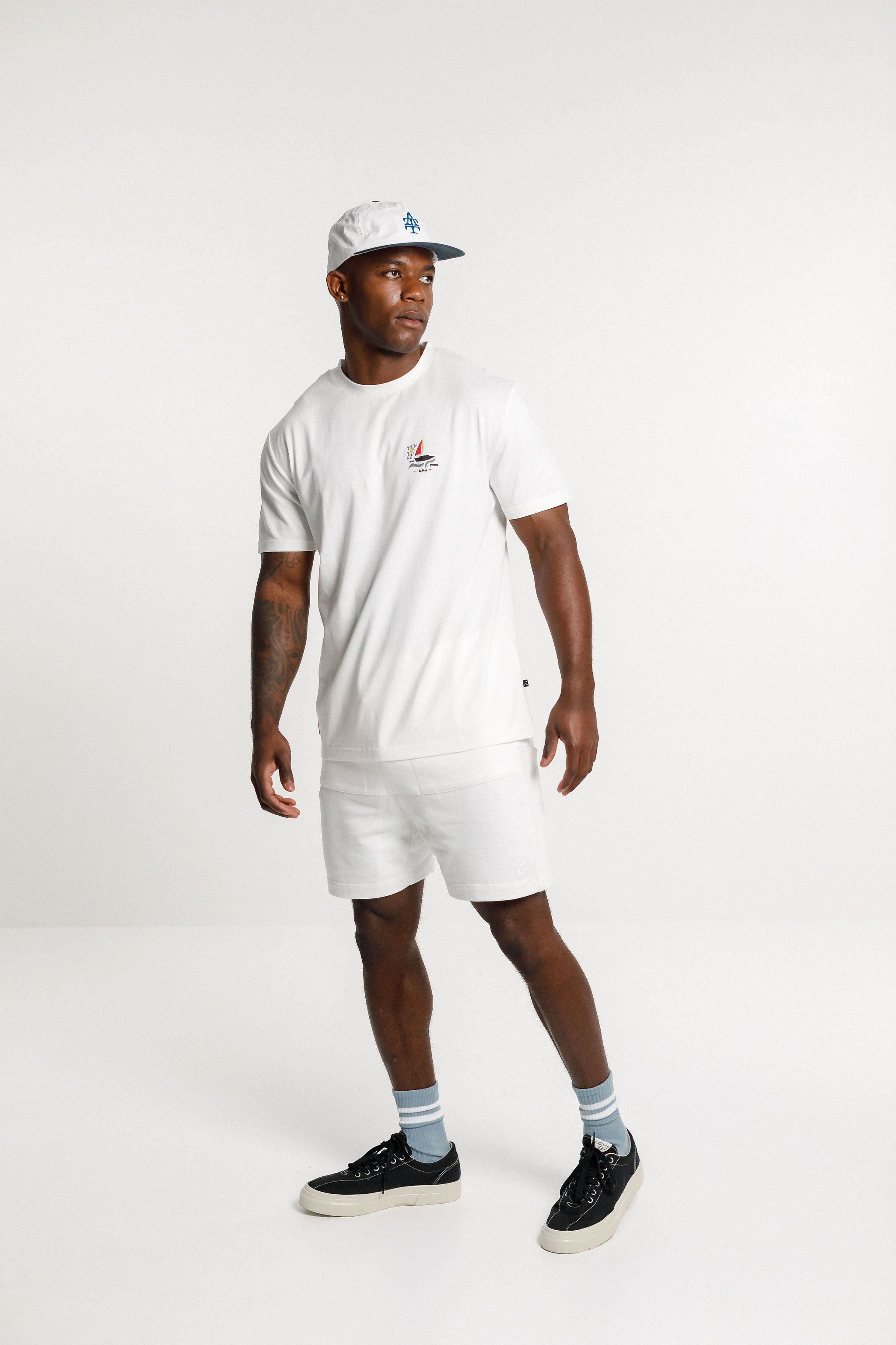 SS Tee - Unbleached with Sail Print