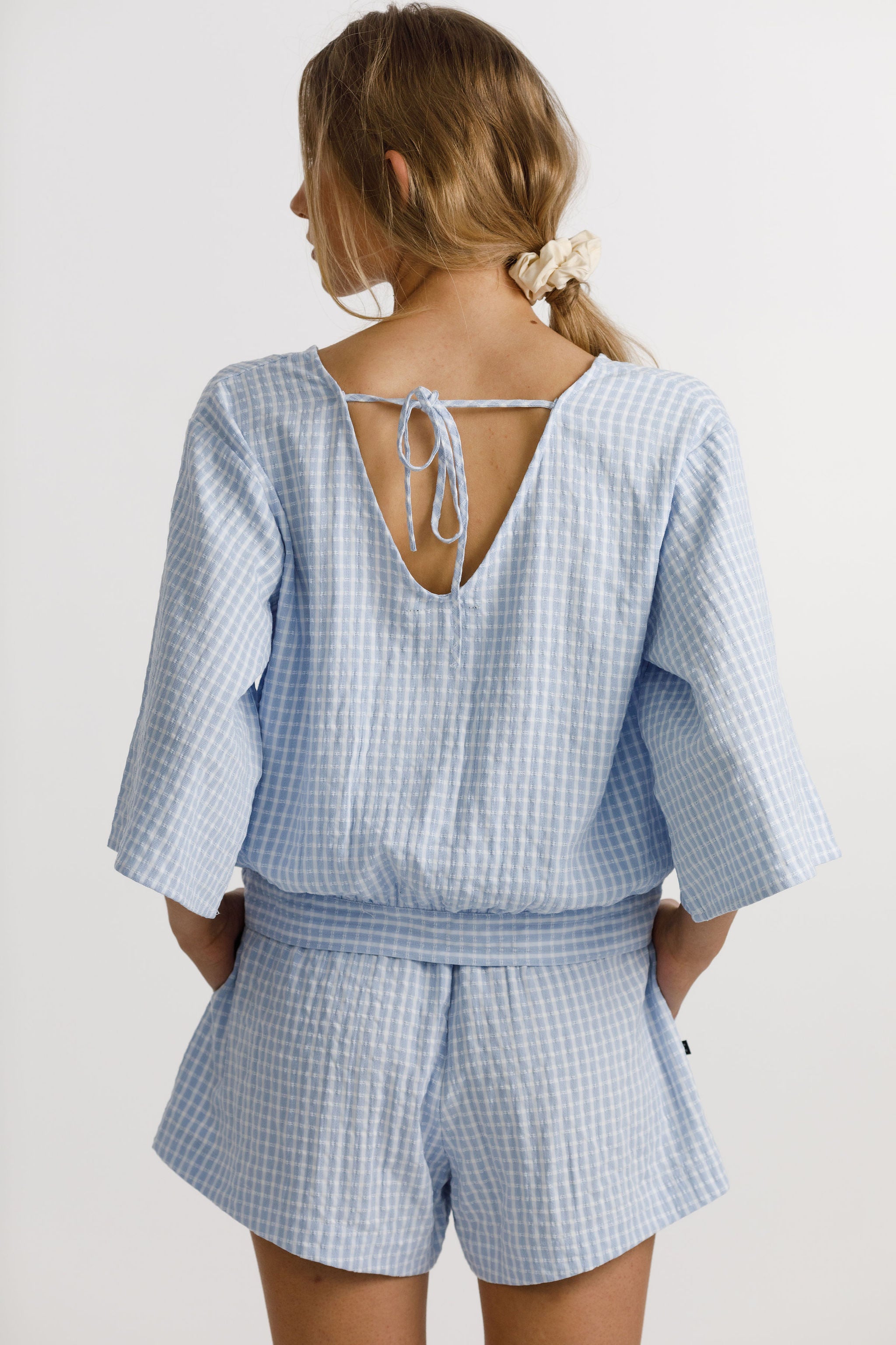 Izzy Top - Soft Blue Crimp