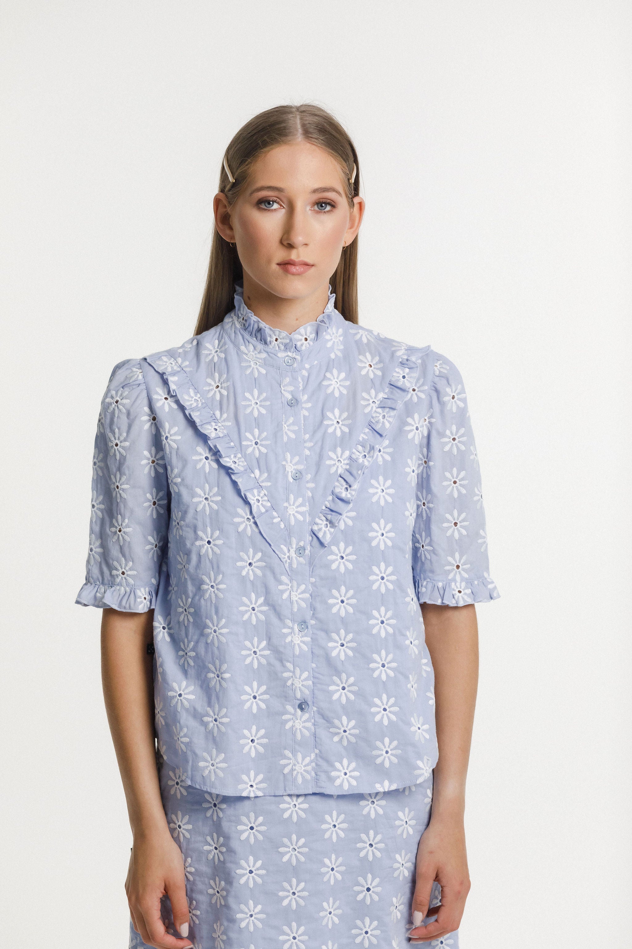 Brooklyn Top - Sky Blue Daisy