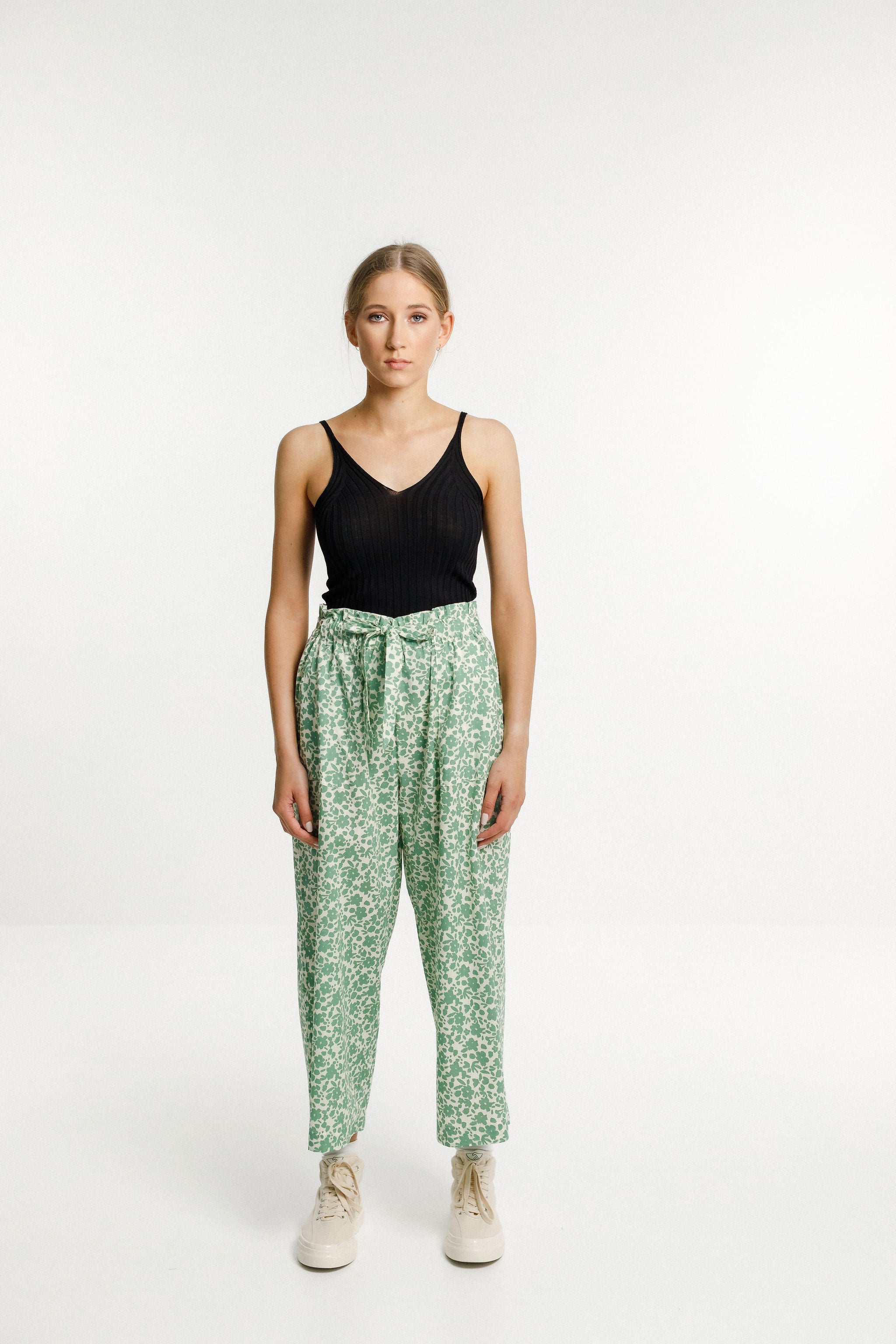 Wonder Pant - Camo Floral